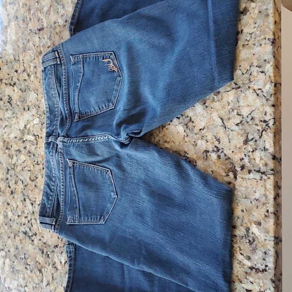 Express Zelda Low Rise Jeans - Picture 4 of 7